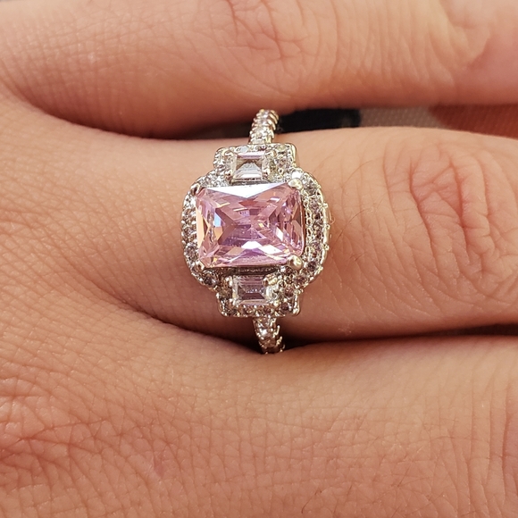FAIRY TALE 925 BRILLIANT EMERALD-CUT 1.83CT PINK & WHITE TOPAZ QUARTZ RING - Picture 1 of 11
